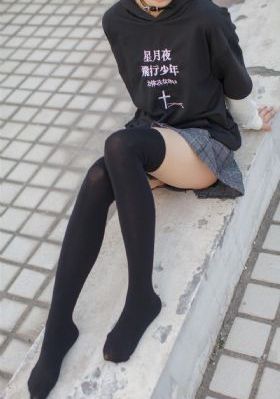 华裔女律师黑人5P_1080神马在线观看